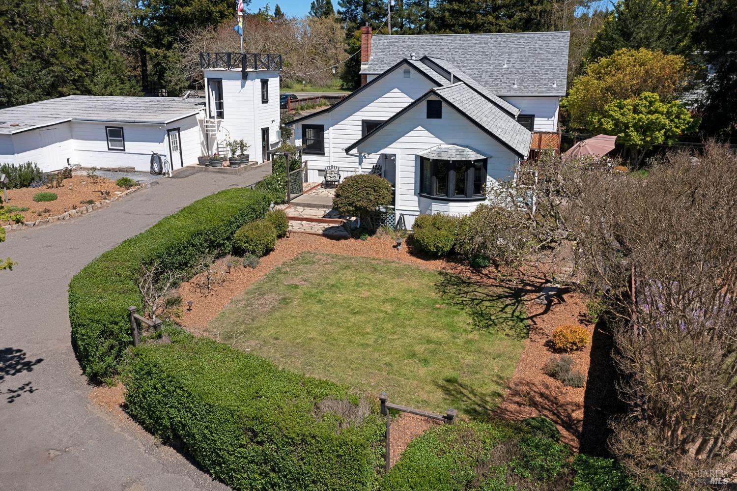 1220 Gravenstein Highway N Sebastopol CA 95472