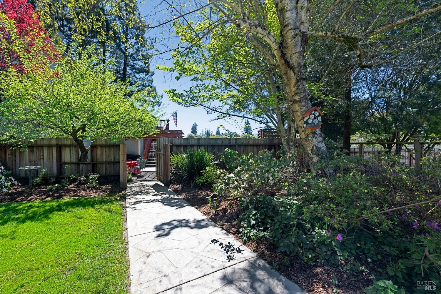 1220 Gravenstein Highway N Sebastopol CA 95472