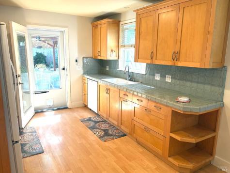 1220 Gravenstein Highway N Sebastopol CA 95472