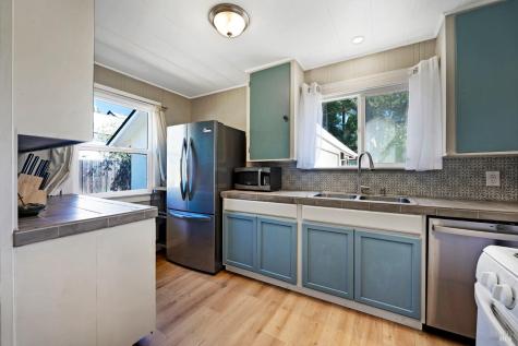 1220 Gravenstein Highway N Sebastopol CA 95472