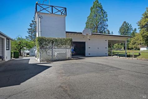 1220 Gravenstein Highway N Sebastopol CA 95472