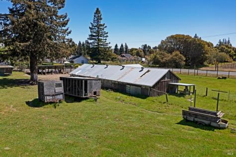 1220 Gravenstein Highway N Sebastopol CA 95472