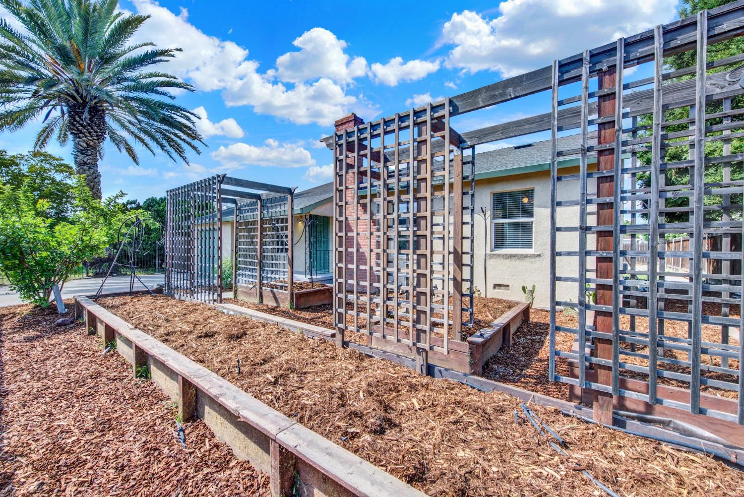 5631 35th Avenue Sacramento CA 95824