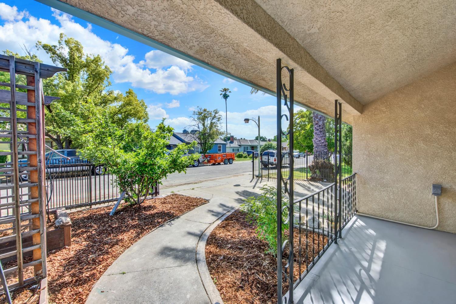 5631 35th Avenue Sacramento CA 95824