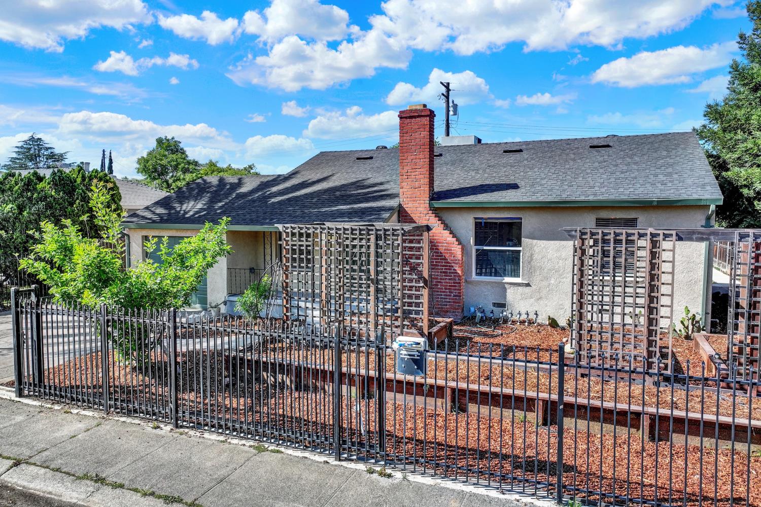 5631 35th Avenue Sacramento CA 95824