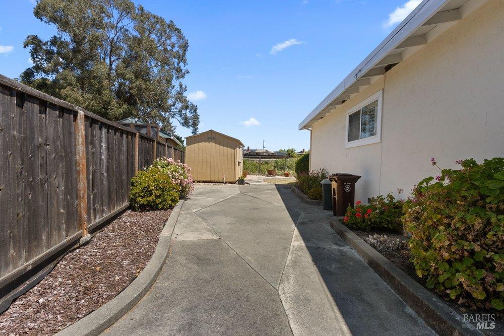 2560 Fraser Court Pinole CA 94564
