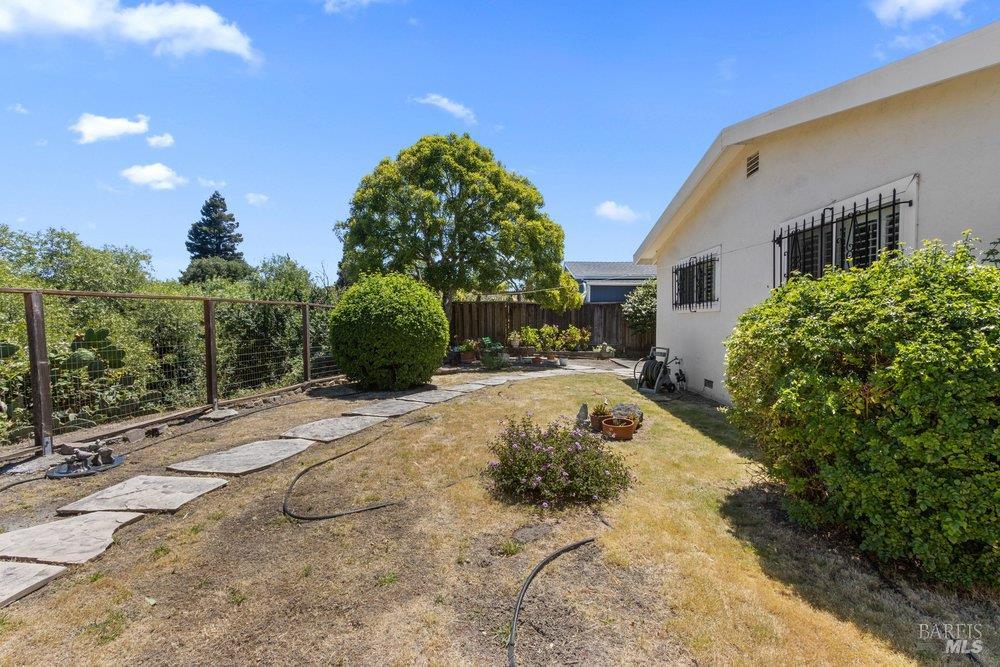 2560 Fraser Court Pinole CA 94564