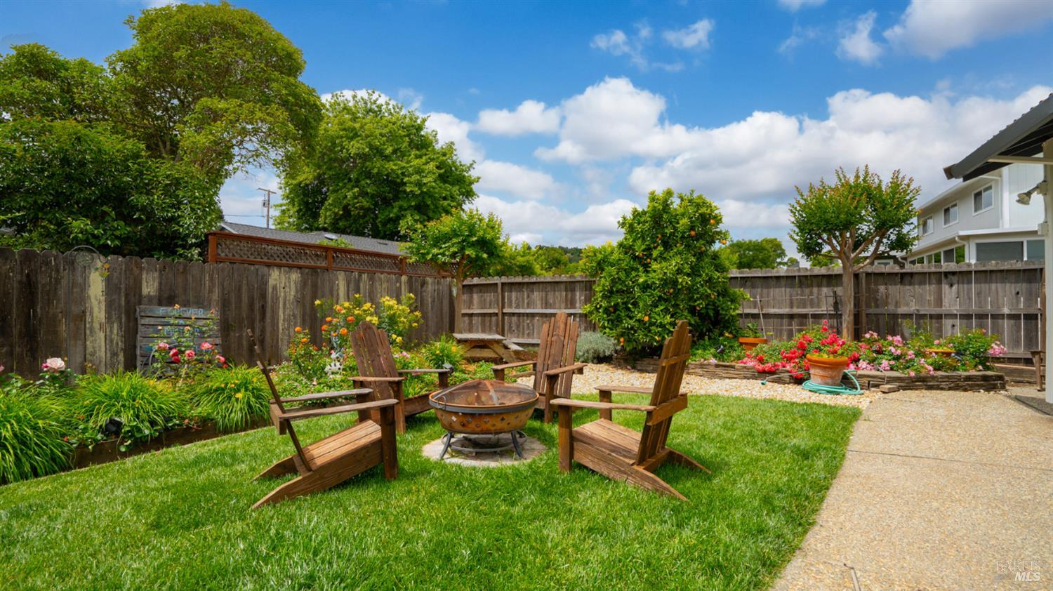 3 Miranda Court Novato CA 94947