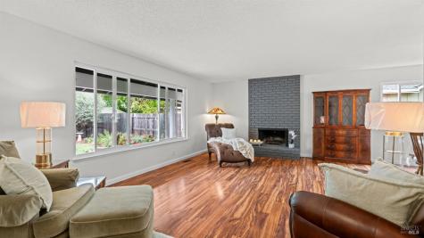 3 Miranda Court Novato CA 94947