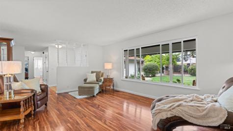 3 Miranda Court Novato CA 94947