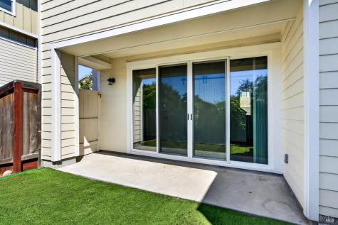 2017 Elson Way Santa Rosa CA 95403