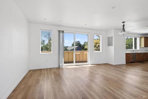 2017 Elson Way Santa Rosa CA 95403