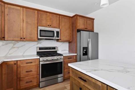 2017 Elson Way Santa Rosa CA 95403