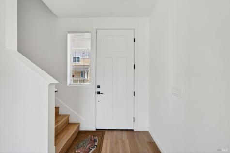 2017 Elson Way Santa Rosa CA 95403