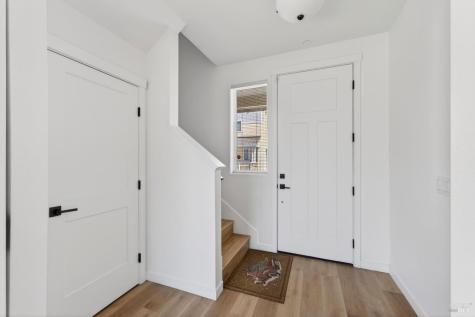 2017 Elson Way Santa Rosa CA 95403