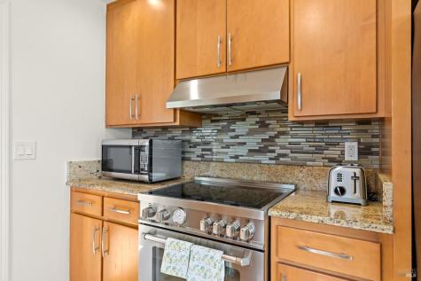 4733 Hidden Oaks Road Santa Rosa CA 95404