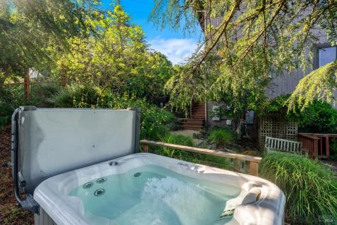 4733 Hidden Oaks Road Santa Rosa CA 95404