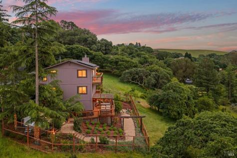 4733 Hidden Oaks Road Santa Rosa CA 95404