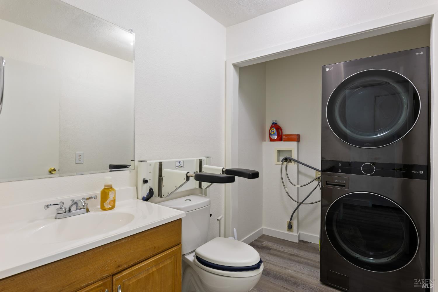 15 Lupoyoma Avenue Lakeport CA 95453