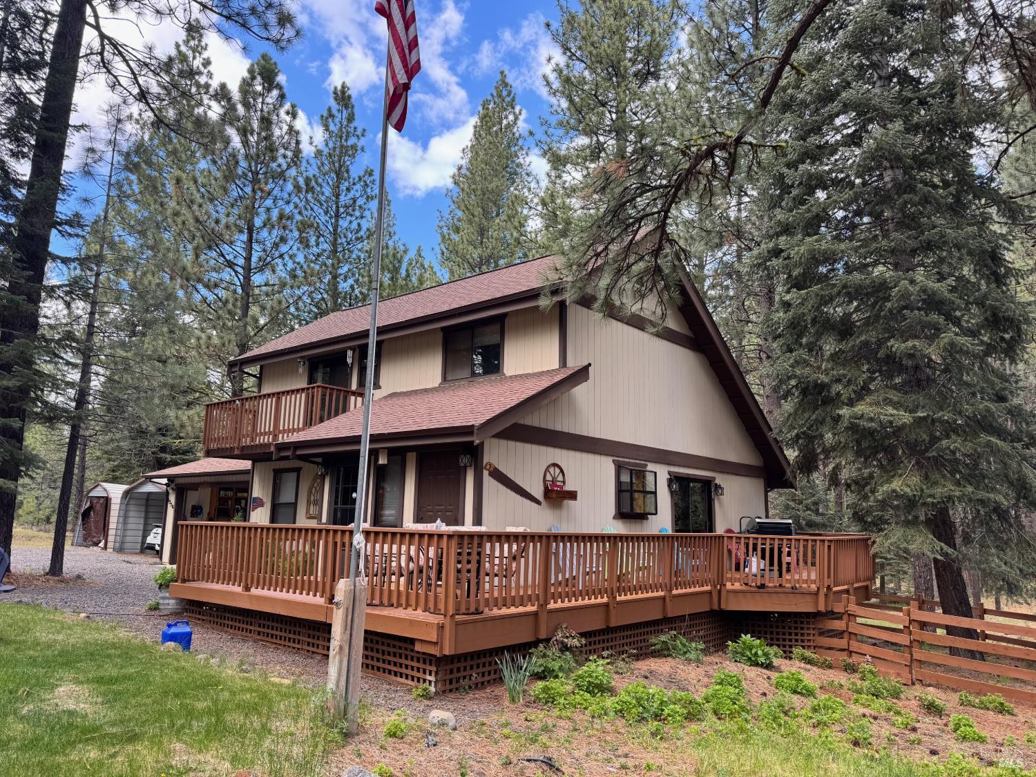 12505 Sugarloaf Lane Old Station CA 96071