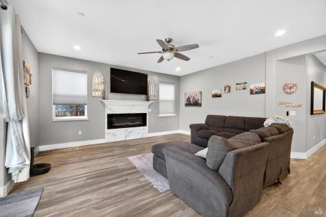 4690 Paulette Place Santa Rosa CA 95403