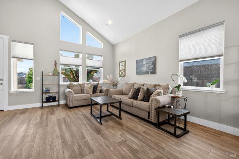 4690 Paulette Place Santa Rosa CA 95403