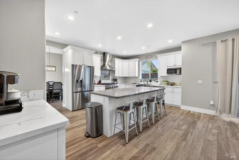 4690 Paulette Place Santa Rosa CA 95403