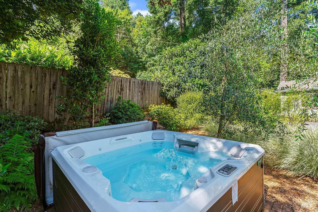 1870 N Fitch Mountain Road Healdsburg CA 95448