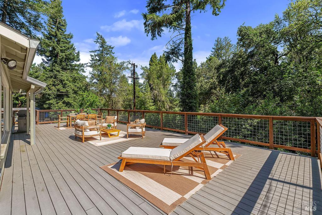 1870 N Fitch Mountain Road Healdsburg CA 95448