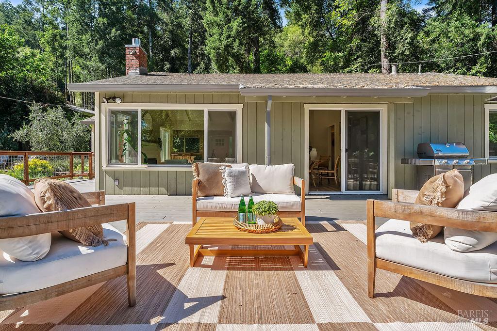 1870 N Fitch Mountain Road Healdsburg CA 95448