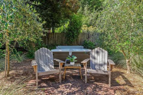 1870 N Fitch Mountain Road Healdsburg CA 95448
