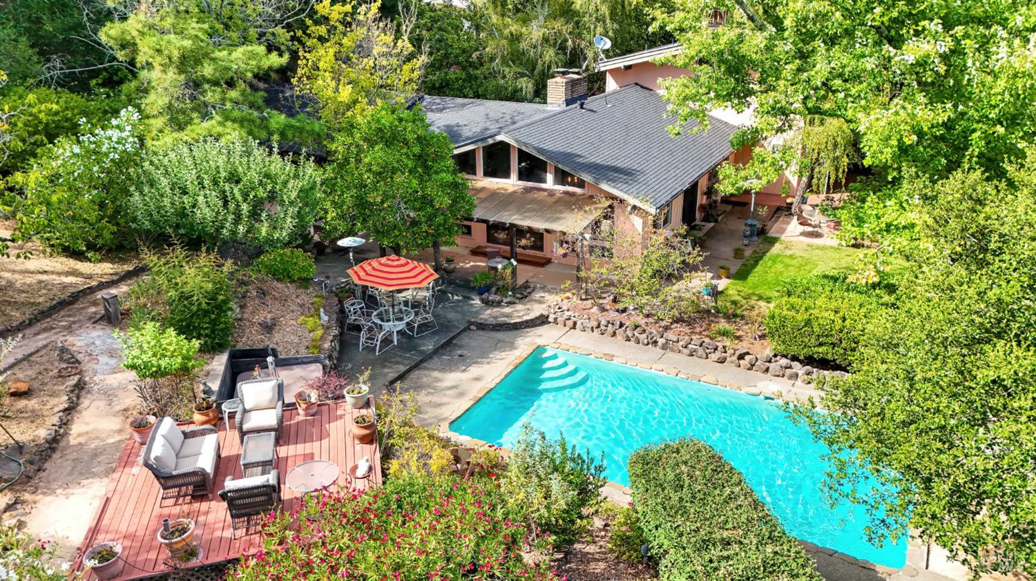 4552 Belmont Court Sonoma CA 95476