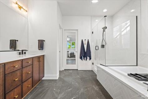 1469 Oak Circle Rohnert Park CA 94928