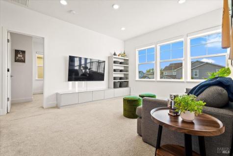 1469 Oak Circle Rohnert Park CA 94928
