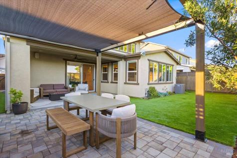 1469 Oak Circle Rohnert Park CA 94928