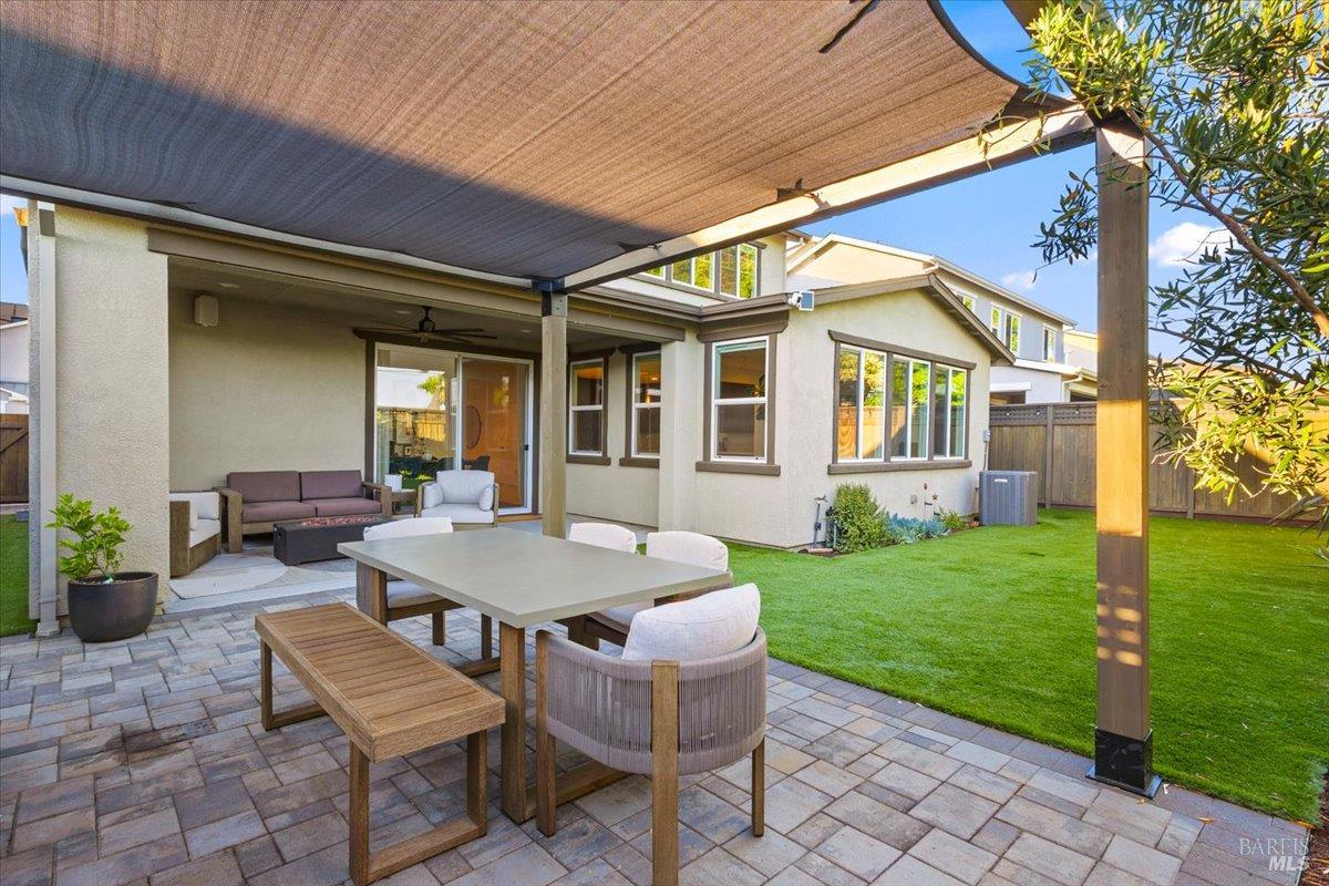 1469 Oak Circle Rohnert Park CA 94928