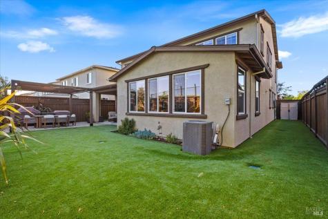 1469 Oak Circle Rohnert Park CA 94928