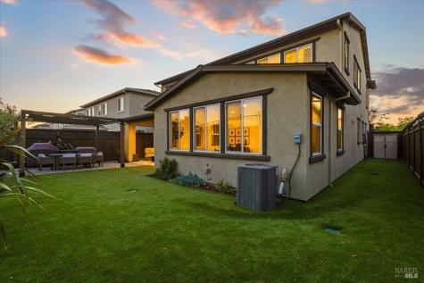 1469 Oak Circle Rohnert Park CA 94928
