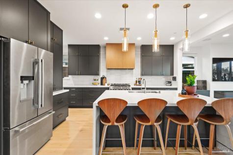 1469 Oak Circle Rohnert Park CA 94928
