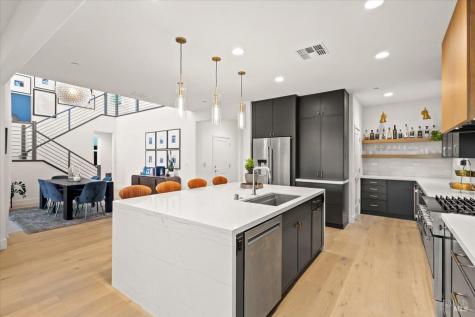 1469 Oak Circle Rohnert Park CA 94928