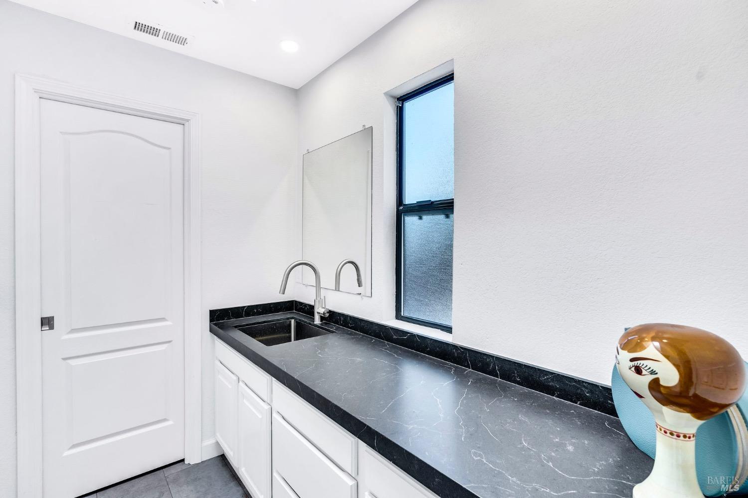 1034 Terrace Drive Napa CA 94559