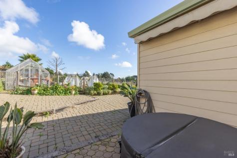 1790 N Highway 1 Bodega Bay CA 94923
