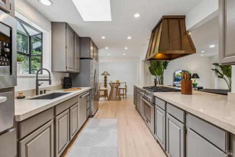 23 Blossom Drive San Rafael CA 94901