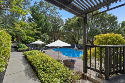 23 Blossom Drive San Rafael CA 94901
