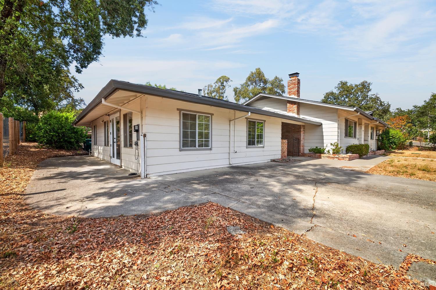 873 Wildwood Trail Santa Rosa CA 95409