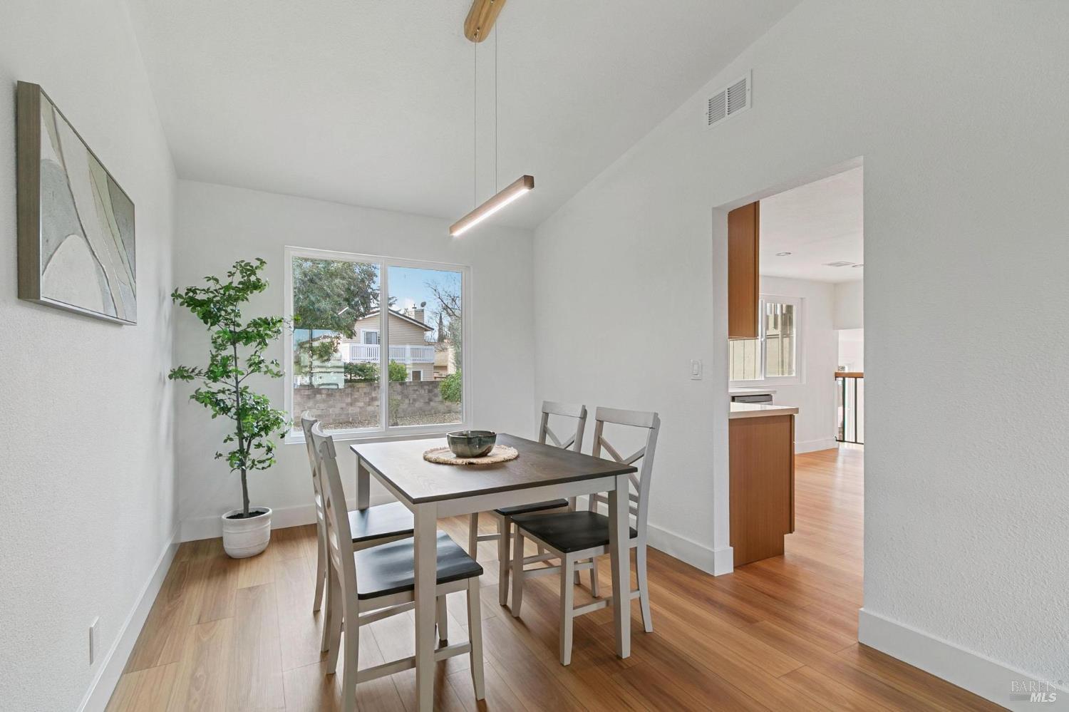 106 Kerry Court Vacaville CA 95687