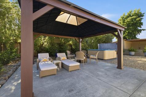 5469 Country Club Drive Rohnert Park CA 94928