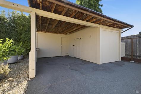 5469 Country Club Drive Rohnert Park CA 94928