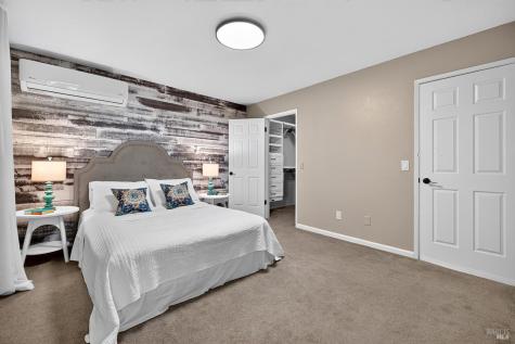 5469 Country Club Drive Rohnert Park CA 94928