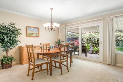 113 Valley Oaks Drive Santa Rosa CA 95409